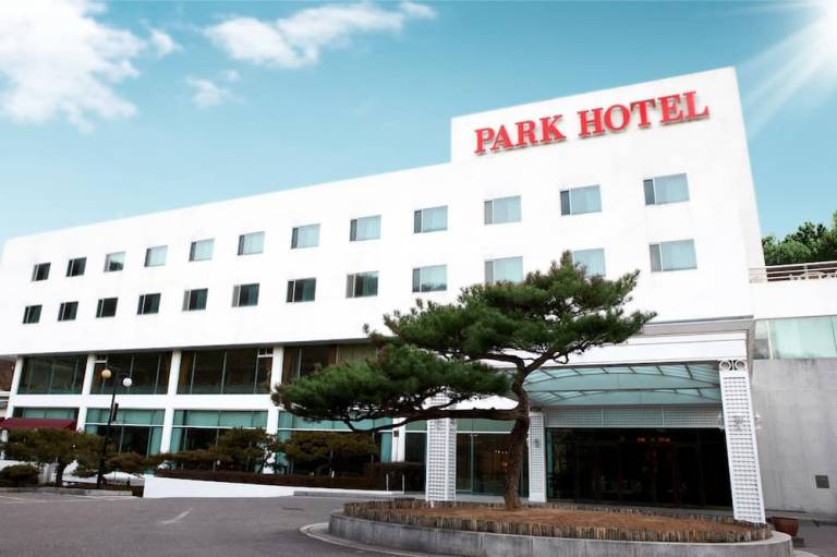 Gimcheon Park Tourist Hotel