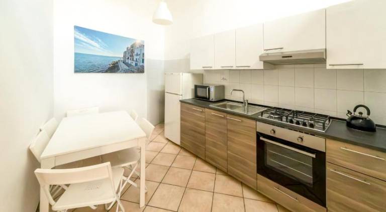Rental apartment with 2 rooms for 5 persons — photo 4