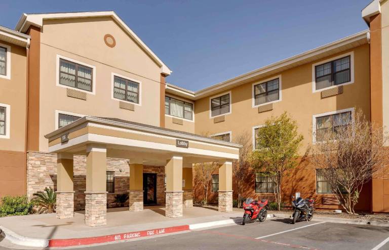 Extended Stay Laredo — photo 3