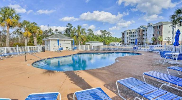 Rental apartment with pool — photo 5