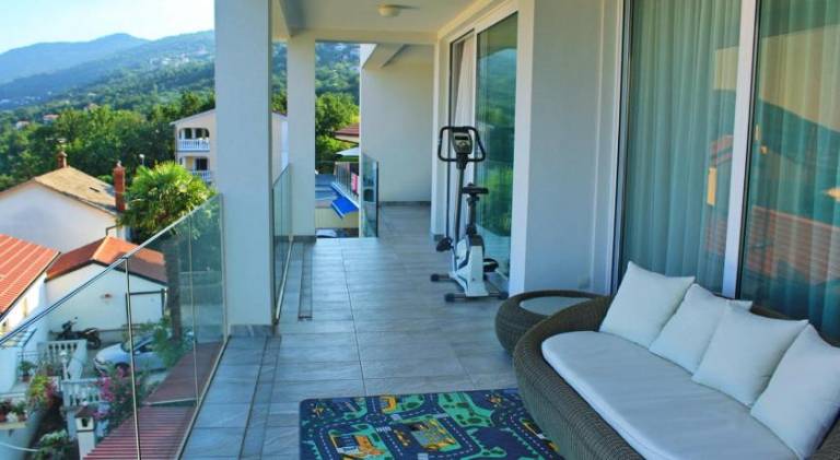 Big rental apartment with pool | Dogs allowed — photo 4