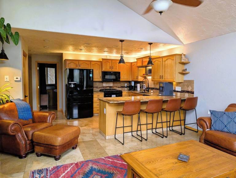 Condo  Kellogg