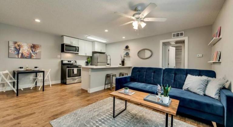 Rental apartment with 1 room for 4 persons in Dallas, TX
