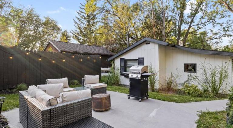 Vacation home | Pets allowed in Canandaigua, NY