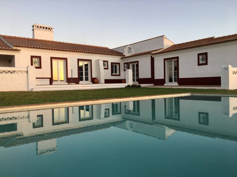 Villa Sines