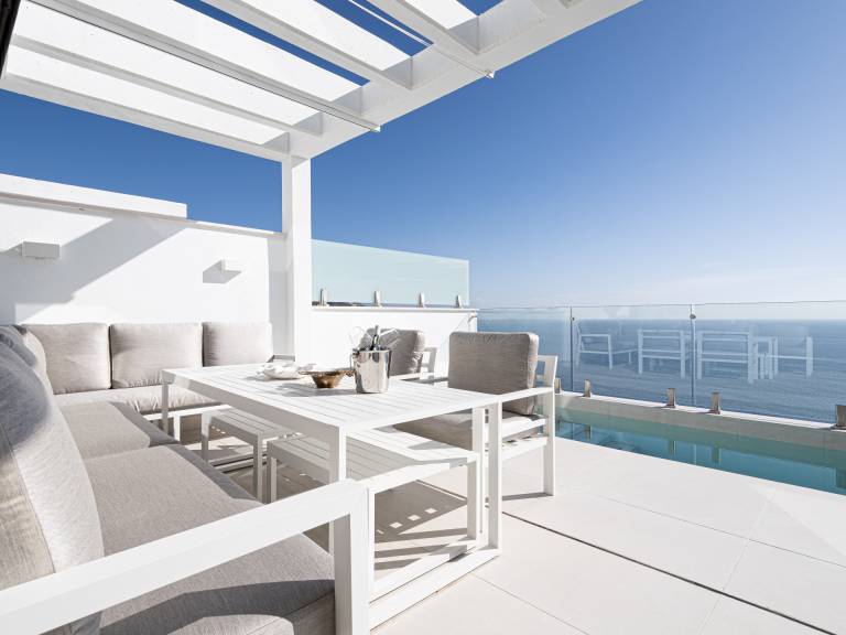 Heated pool · Sea views · Luxury and beach LGL 8 — photo 3