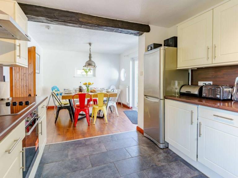 Fully equipped cottage with yard | Close to the beach | Dogs allowed — photo 3