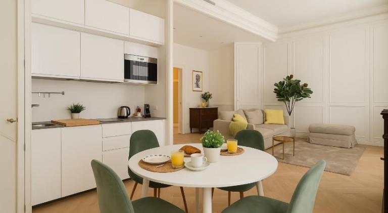 Master Suite with Boiserie Ultra Wi-Fi-AC-Near Sea in Trieste