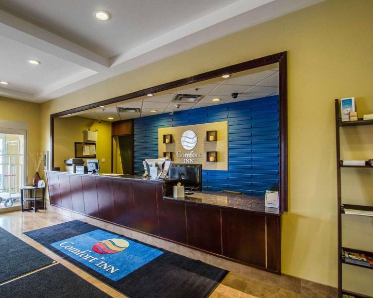 Comfort Inn — photo 5