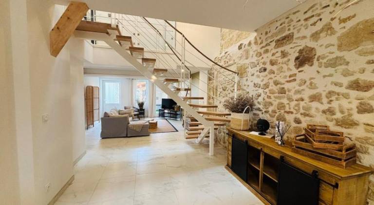 House with hot tub in Marmande