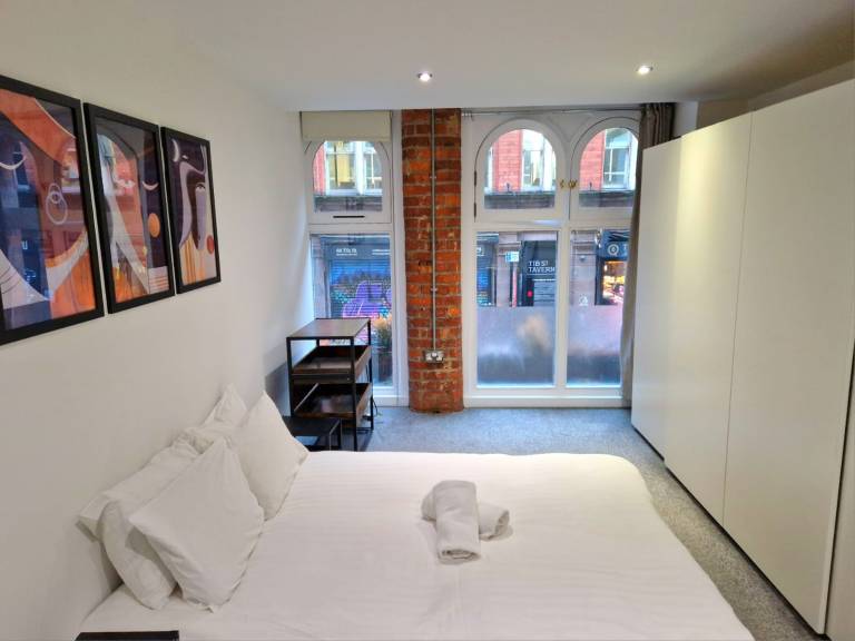 Children-friendly rental apartment | Near Manchester Town Hall | Suitable for remote work | Pets are welcome — photo 2