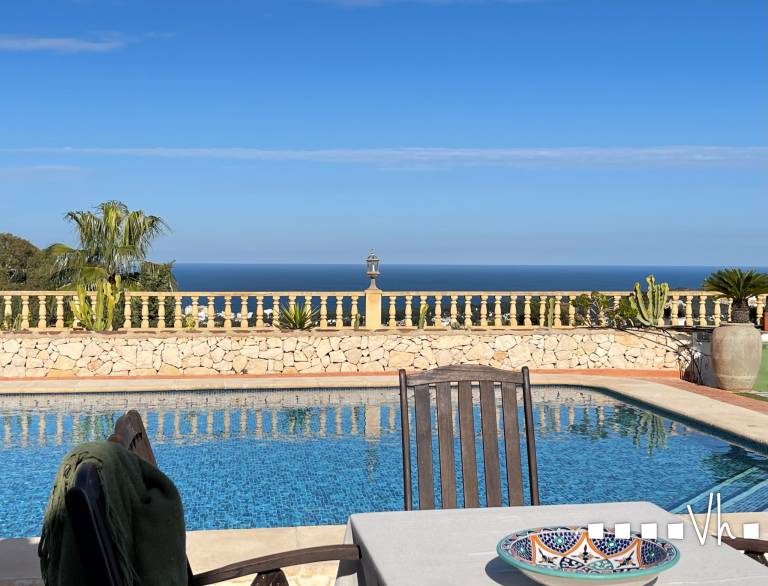 Fully equipped villa with private pool, garden & BBQ | Pets allowed — photo 2