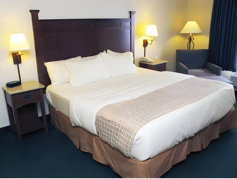 Best Western Plus Riverfront Hotel and Suites in Great Falls, MT