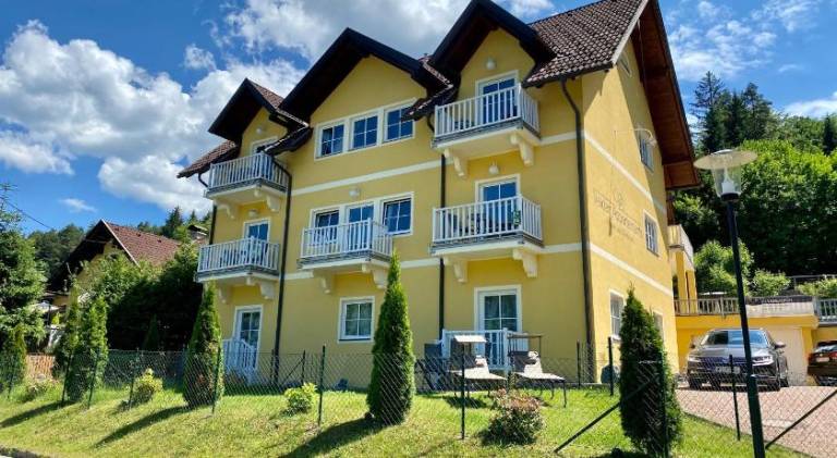 Apartment with 2 rooms for 6 persons — photo 4