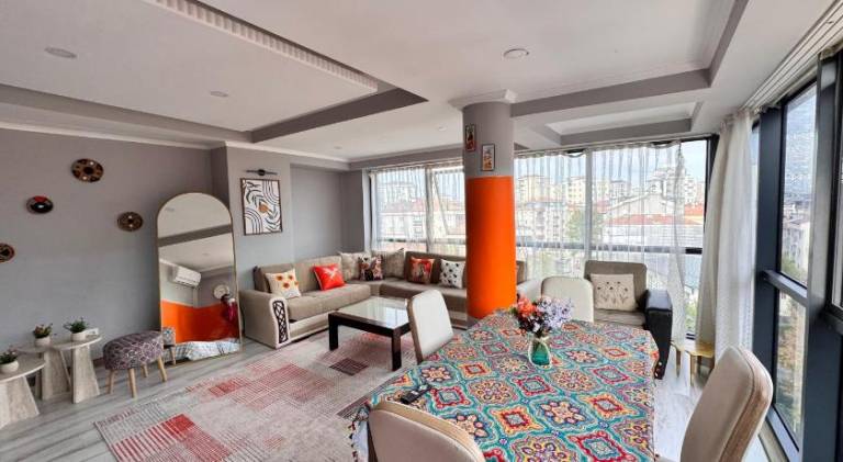 Serviced apartment with terrace — photo 3