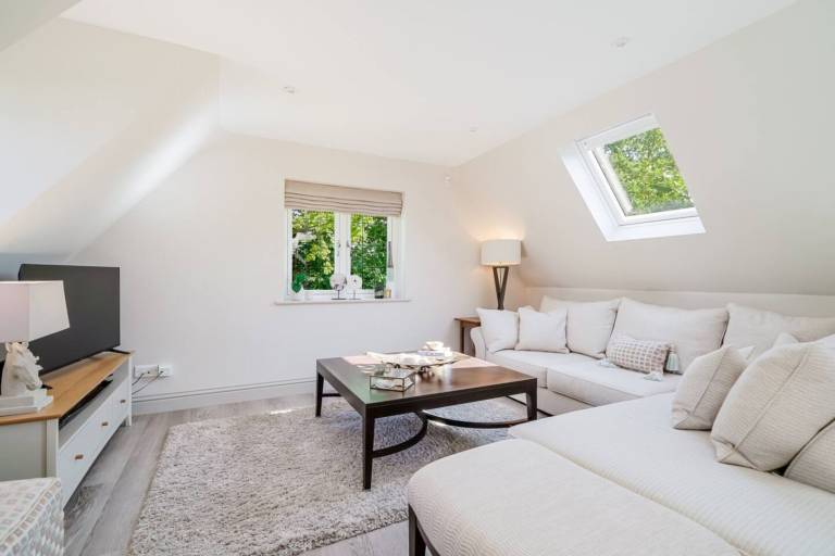 April Lodge in Sunningdale