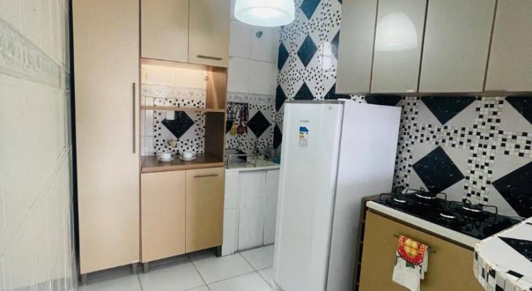 Apartment with barbeque & pool — photo 4