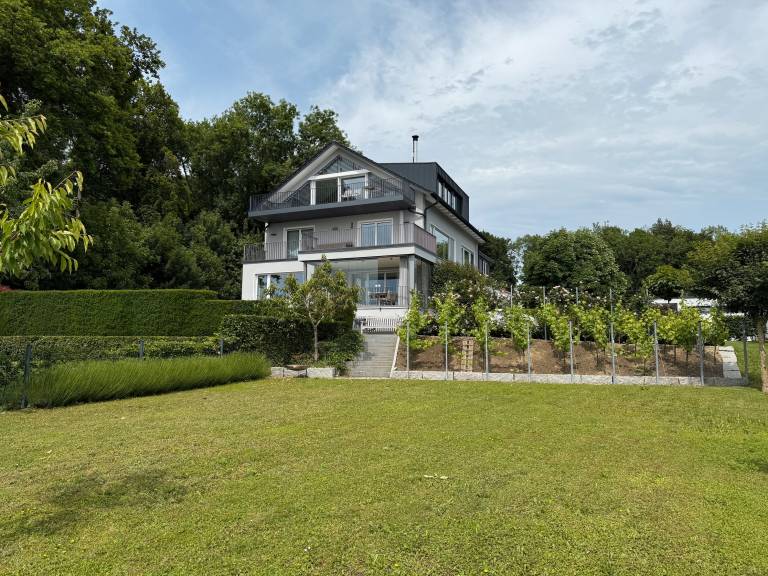 Ferienwohnung  Friedrichshafen