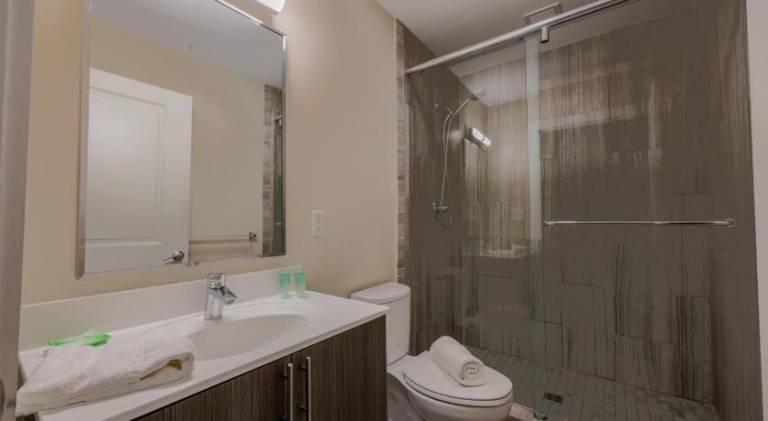 Downtown Designer Home Keyless Washer and Dryer in Boston, MA