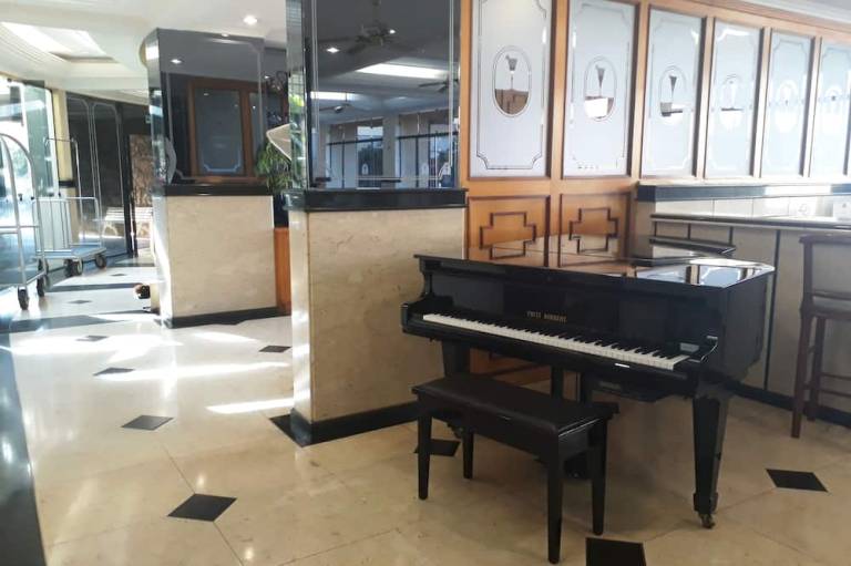 Cristal Palace Hotel