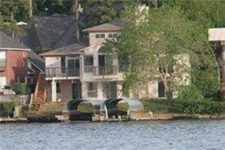 House Lake Conroe