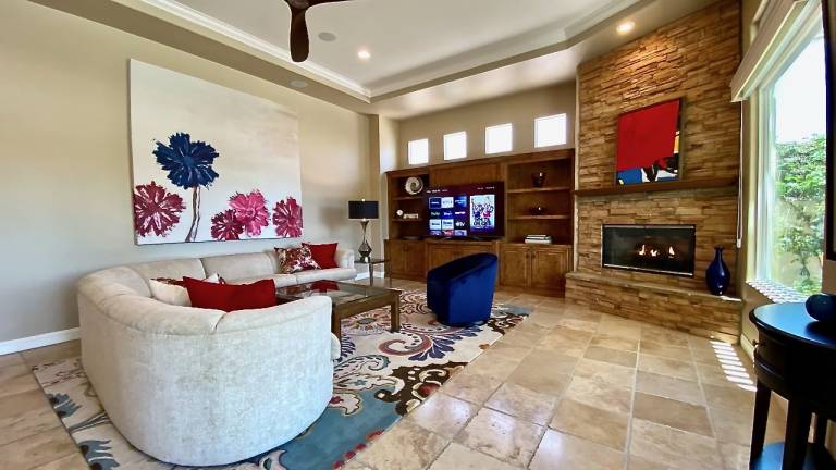 Tee Time 2BR Den with Private Pool, Spa & Stunning Views – a Greenday property! — photo 3
