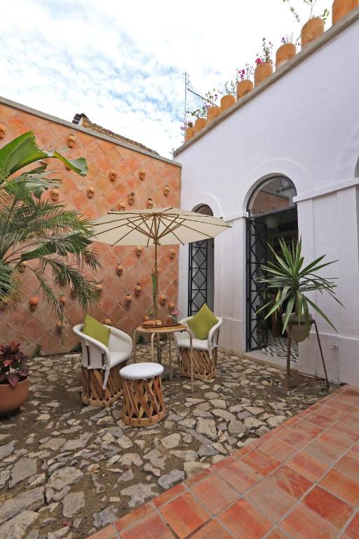 Casa Blanco by Barrio Mexico — photo 3