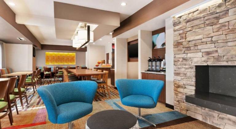 Fairfield Inn Roseville — photo 3