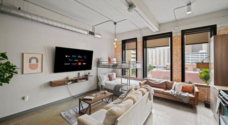Holiday apartment with pool | Close to Pioneer Park in Dallas, TX