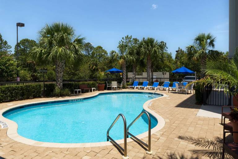 Hampton Inn Titusville/I-95 Kennedy Space Center — photo 2