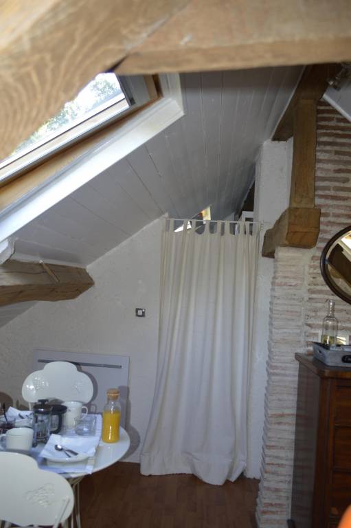 Maison l'Amérique welcome you to one of their rooms Dogs are also welcomed — photo 4