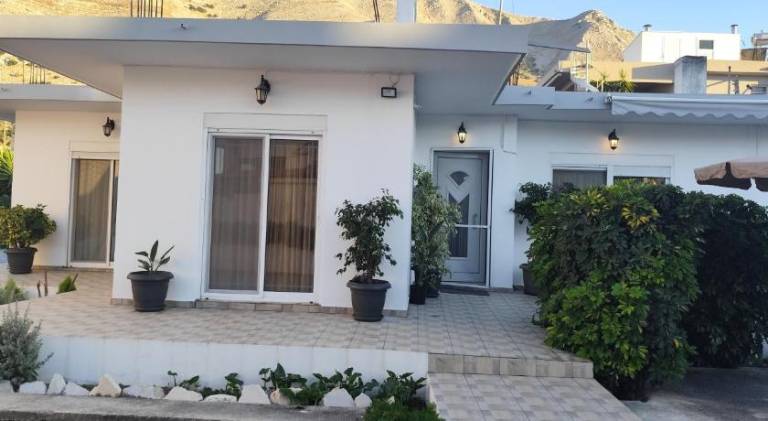 Vacation home with grill, garden & terrace in Rhodes