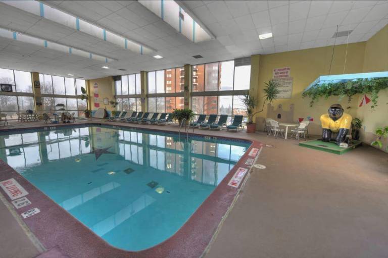 SILVER BEACH HOTEL — photo 4