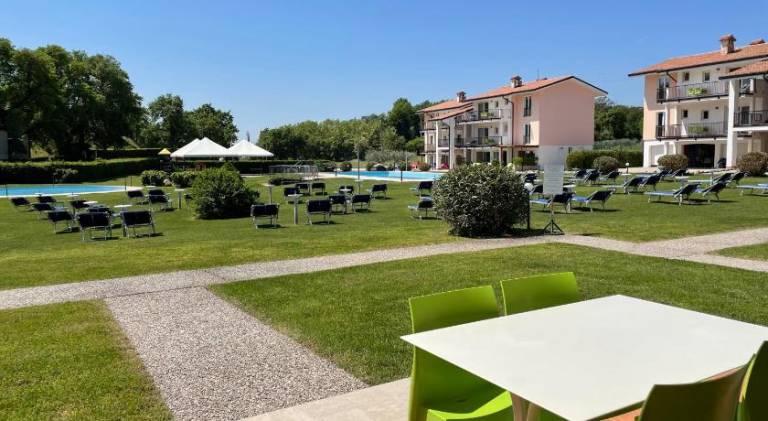 Nice serviced apartment with pool, garden & BBQ | Dogs allowed — photo 4