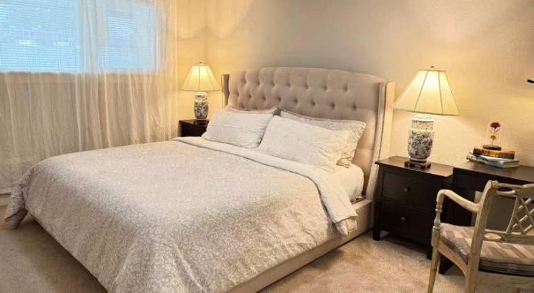 Vacation home | Perfect for remote work | Pet-friendly in Bellevue, WA