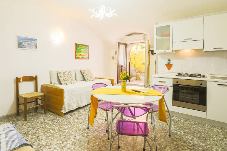 Vacation home with 1 room for 5 persons — photo 3