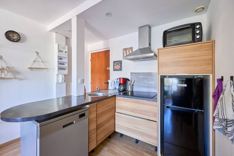 Holiday apartment with 2 rooms for 4 persons — photo 4