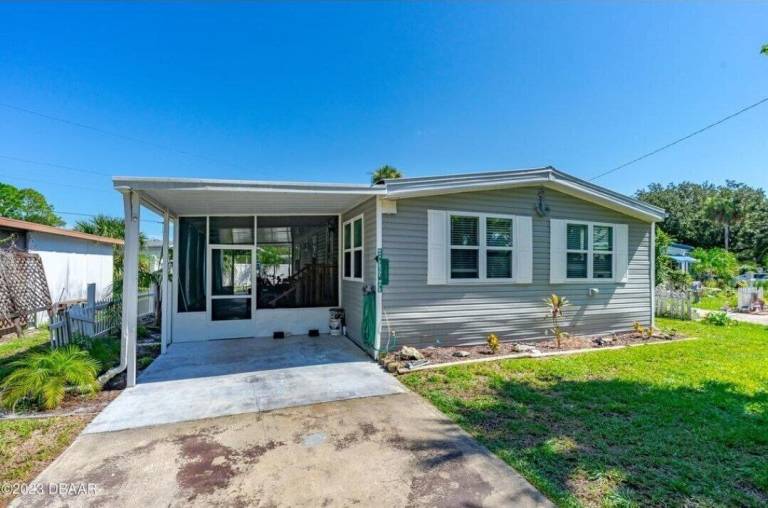 Mobile home  Edgewater