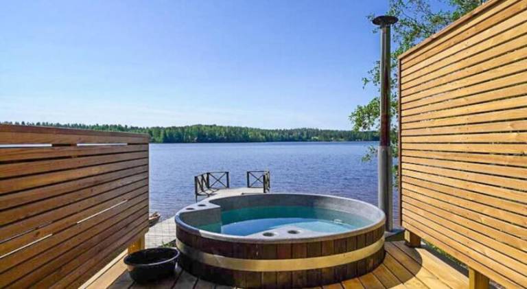 House with jacuzzi | Pets allowed — photo 4