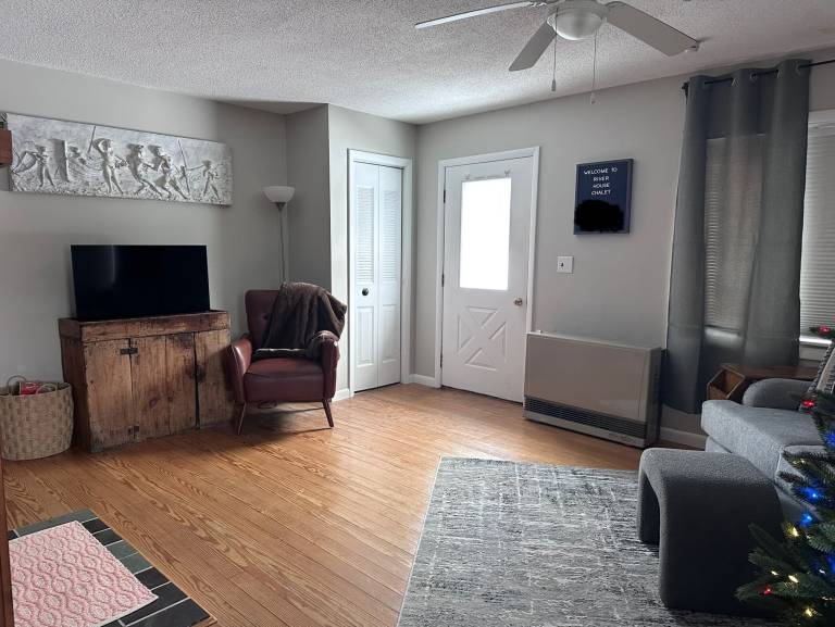 Chalet  Brockville