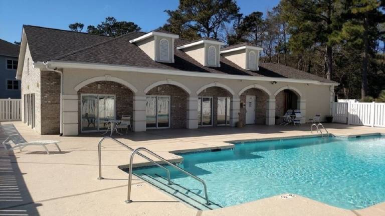 Condo Calabash
