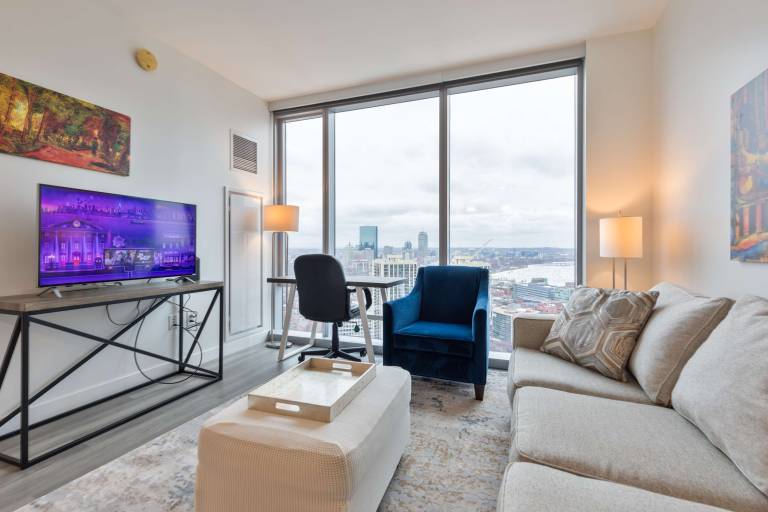 Holiday apartment with pool | Close to Faneuil Hall — photo 4