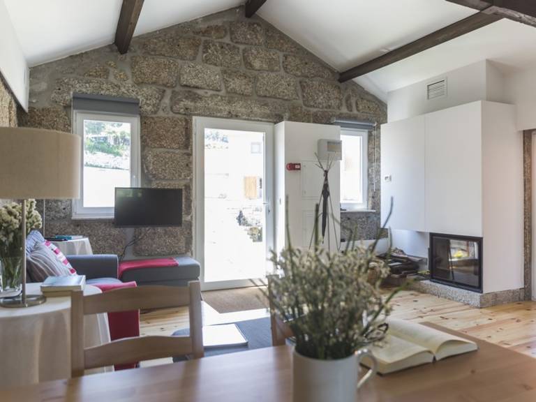 Rural house in Bustelo, 3 bedrooms, terrace, garden, pool — photo 3