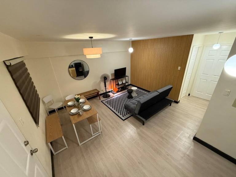 Vacation home with yard & pool | Good for workation | Pets allowed in Taguig