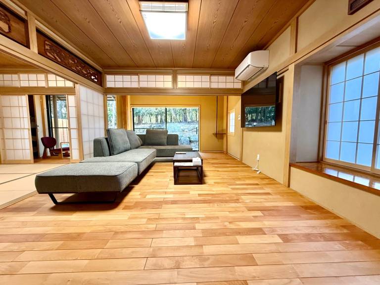 House  Sengokuhara
