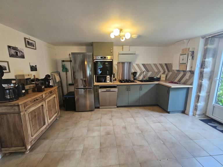 Family-oriented house with terrace, grill & yard | Suitable for remote work | Pet-friendly — photo 4