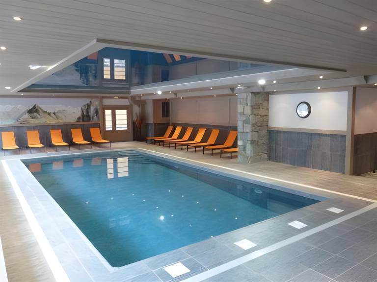 Serviced apartment with sauna & pool in Bourg-Saint-Maurice