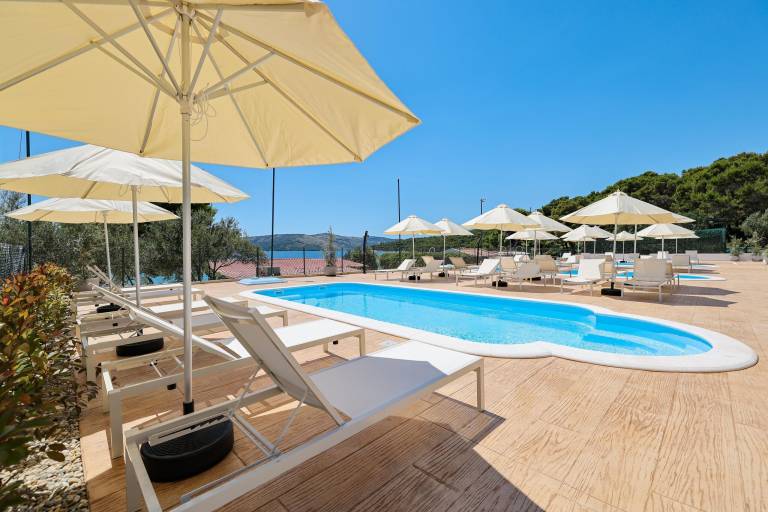 Beautiful holiday apartment with garden & pool | Close to the beach | Pets are welcome — photo 4