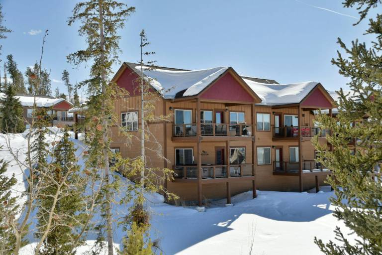 Mountain Villa 39 I Private Hot Tub I Great Views I Bunk Room I Discounted Attractions in Winter Park, CO