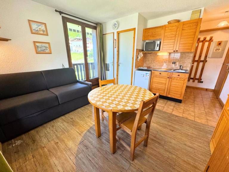 Beautiful studio | Next to the ski | Pet-friendly in Les Belleville